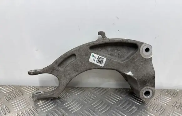 Audi Q5 SQ5 Front shock absorber with coil spring 4M0413038N