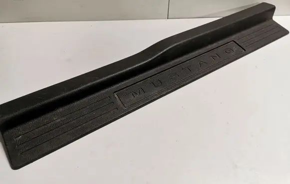 Ford Mustang V Side skirt front trim 4R336313201BMW
