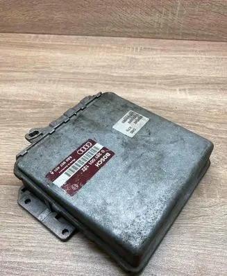 Audi 80 90 S2 B4 Engine control unit/module ECU 8A0907401A 0281001132 USED