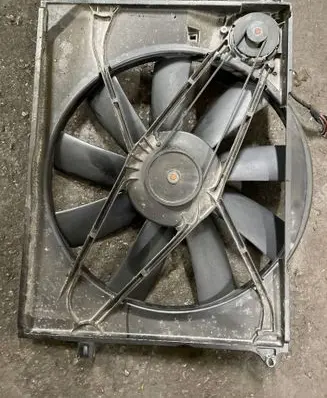Mercedes-Benz S W220 Electric radiator cooling fan 