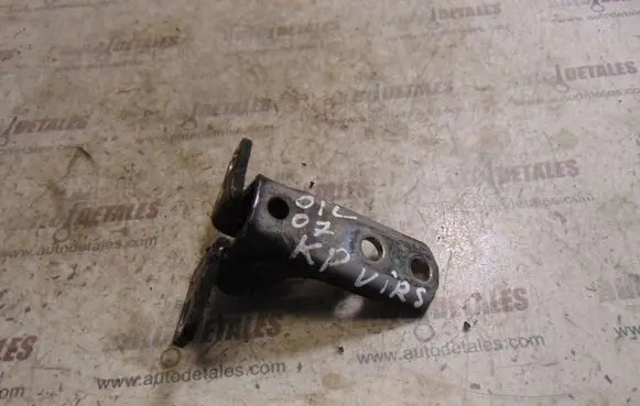 Mitsubishi Outlander Front door upper hinge