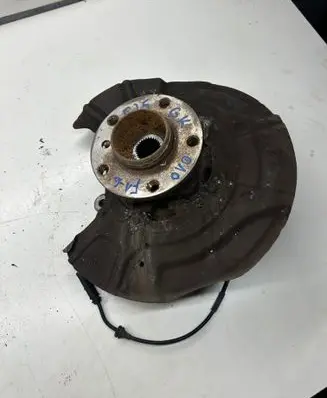 BMW X3 F25 Rear wheel hub