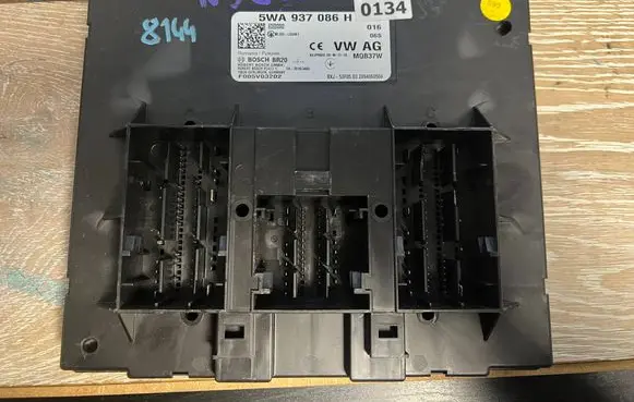 Volkswagen Golf VIII Comfort/convenience module 5WA937086H F005V03202