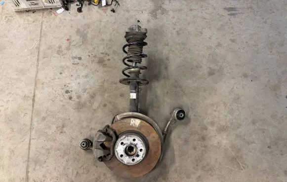 BMW X3 G01 Front wheel hub spindle knuckle 6882598 6871780 31216882598