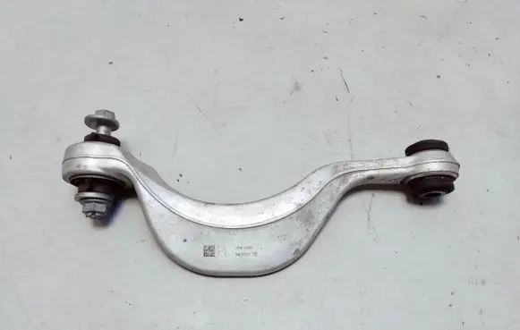 BMW X7 G07 Rear upper control arm/wishbone 6878021