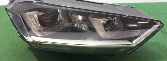 Volkswagen Golf Sportsvan Headlight/headlamp 517941752B 90056239