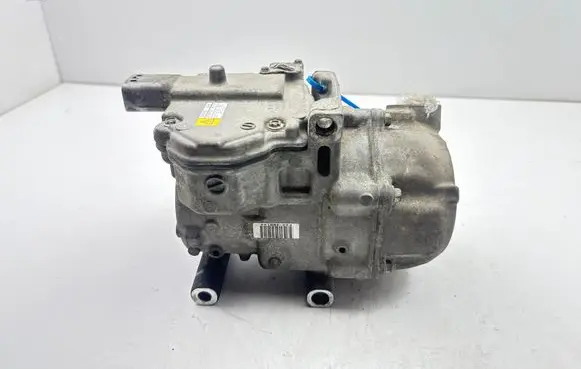 Toyota Auris E180 Air conditioning (A/C) compressor (pump) ES14C 9Q01138 0422001031