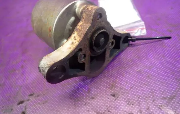 Opel Vectra B EGR valve 