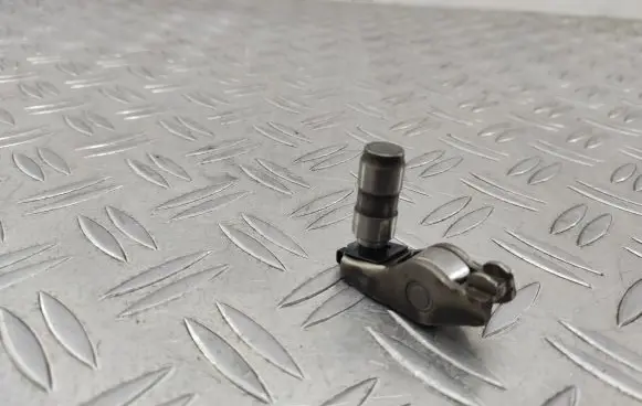 Volkswagen PASSAT B8 Valve rocker arm 