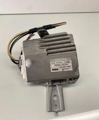 Toyota Corolla E120 E130 Power steering control unit/module 8965002230 EATCEC068 4178