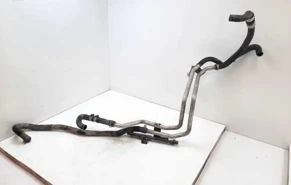 Opel Vivaro Engine coolant pipe/hose