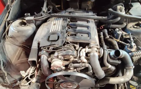 BMW 3 E46 Engine M57B30