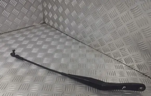 Opel Astra H Front wiper blade arm 13111220