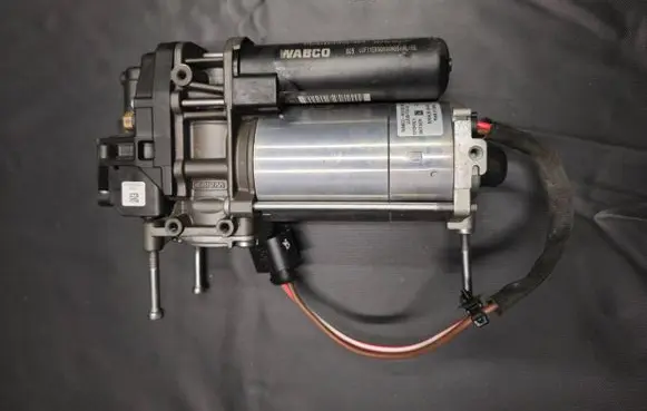 Porsche Cayenne (9Y0 9Y3) Air suspension compressor/pump 4M0616005H 10R036089 4154064010