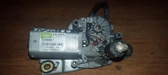 Nissan Primera Rear window wiper motor 54900712