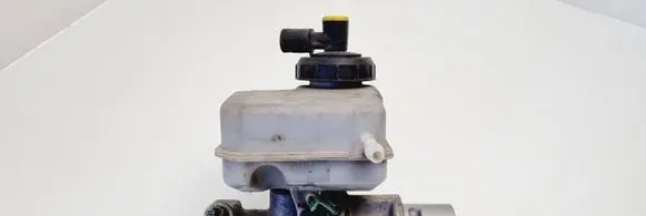 Renault Master II Master brake cylinder 8200245034C