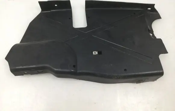 Nissan Primastar Engine splash shield/under tray 93857407