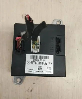 Mercedes-Benz E W211 Other control units/modules 0000712A42 2115452132