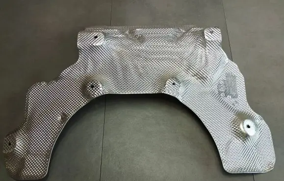 BMW 7 G11 G12 Heat shield in engine bay 7340208