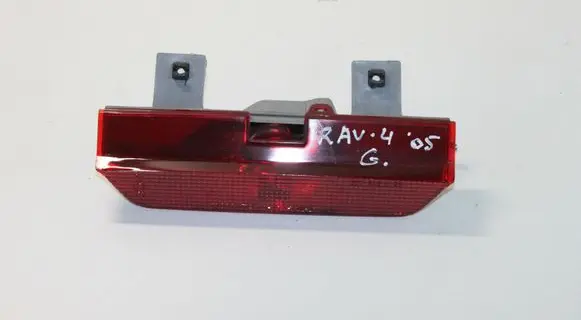 Toyota RAV 4 (XA20) Third/center stoplight