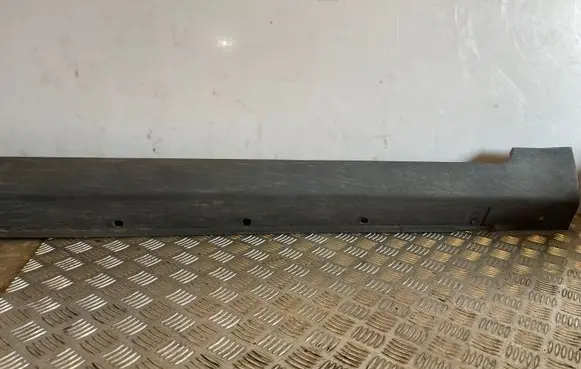 Chevrolet Captiva Side skirt front trim 96804212