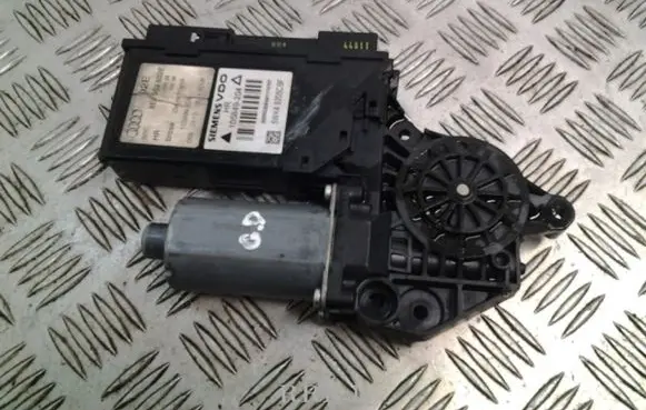 Audi RS4 Rear door window regulator motor 8E0959802E