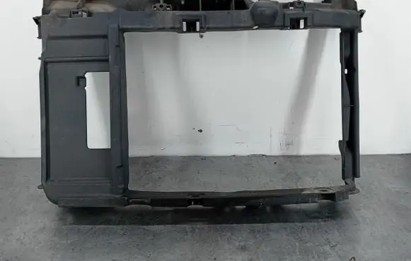 Peugeot 207 Radiator support slam panel