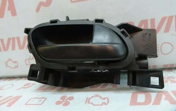 Peugeot Expert Front door interior handle 96555514ZD