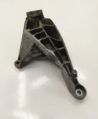 Audi A6 S6 C7 4G Engine mounting bracket 4G0199307G