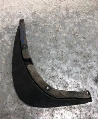 Skoda Octavia Mk2 (1Z) Rear mudguard 1Z0821821A