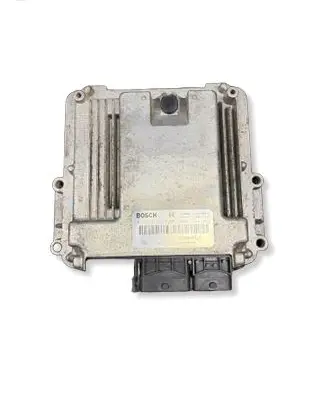 Renault Trafic II (X83) Engine control unit/module 0281014648 8200666516
