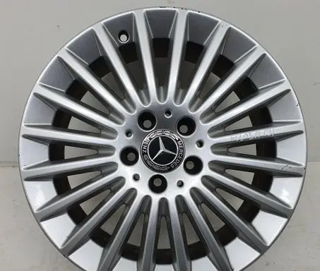 Mercedes-Benz C W205 Original wheel cap A2054015600