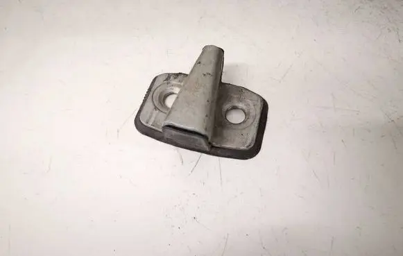 Audi A4 S4 B5 8D Front door lock loop/hook striker 