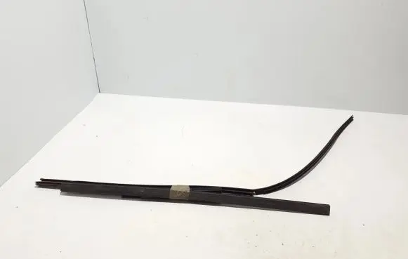 Toyota Land Cruiser (J120) Windshield trim 7553460030