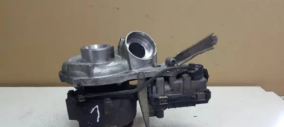 Mercedes-Benz C W203 Turbo A6460900080