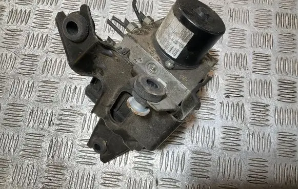 Opel Insignia A ABS Pump 13328651