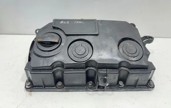 Volkswagen Golf VI Rocker cam cover 03G103469