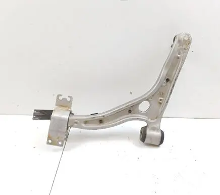 Mercedes-Benz CLA C117 X117 W117 Front lower control arm/wishbone A2465462643