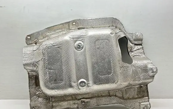 Chrysler Pacifica Exhaust heat shield 68214229AB 03692 19386B