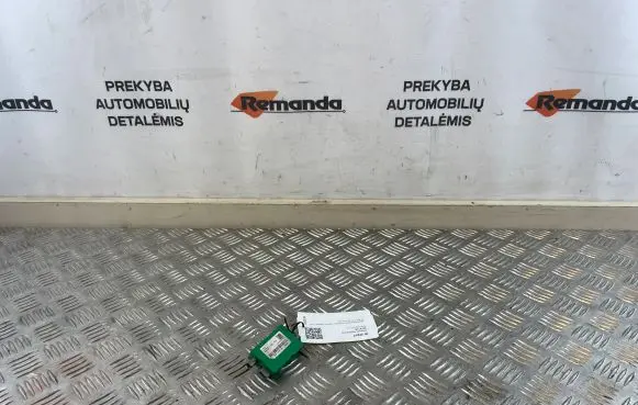 Ford Fiesta Aerial antenna amplifier BA6T18C847AB 20160903