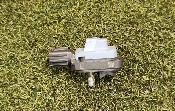 Subaru Outback (BT) Front door check strap stopper 98237VC011