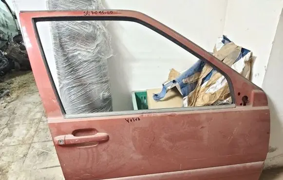 Volvo S70 V70 V70 XC Front door 1289