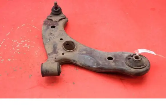 Toyota Auris 150 Front control arm 