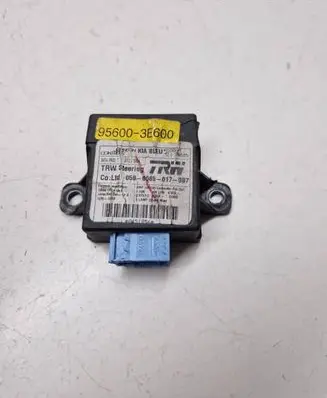 KIA Sorento Power steering control unit/module 956003E600 0580085017087