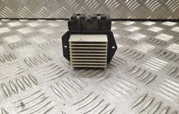 Toyota Prius (NHW20) Heater blower motor/fan resistor 8716547020