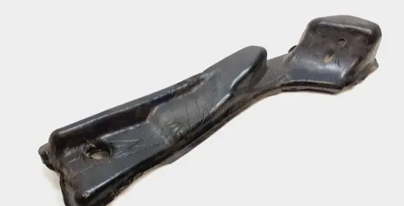 Volvo XC70 Fender foam support/seal 8684736