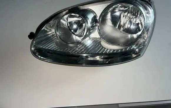 Volkswagen Golf V Headlight/headlamp 1K6941029P 1EG24700749