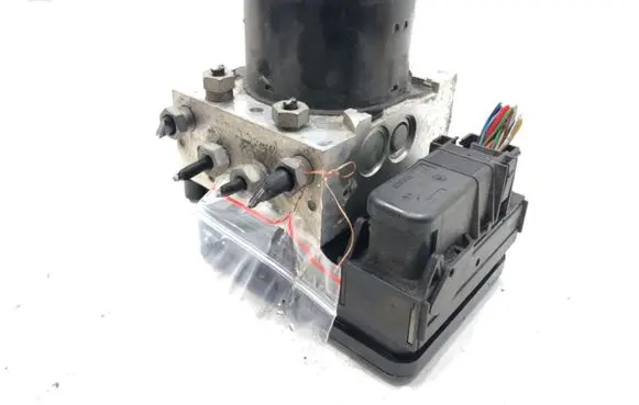 Volvo XC60 ABS Pump P31329137