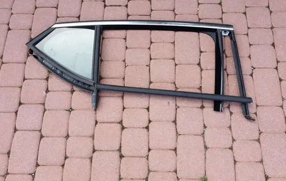 Opel Astra K Sliding door window/glass 