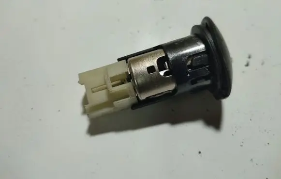 Citroen C4 I Picasso Cigarette lighter 